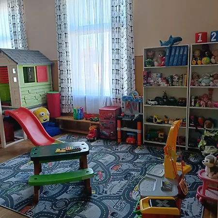 Korsarz Hostal *